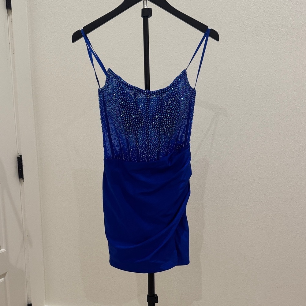 Ashley‎ Lauren Elegant Royal Blue Beaded Mini Dress